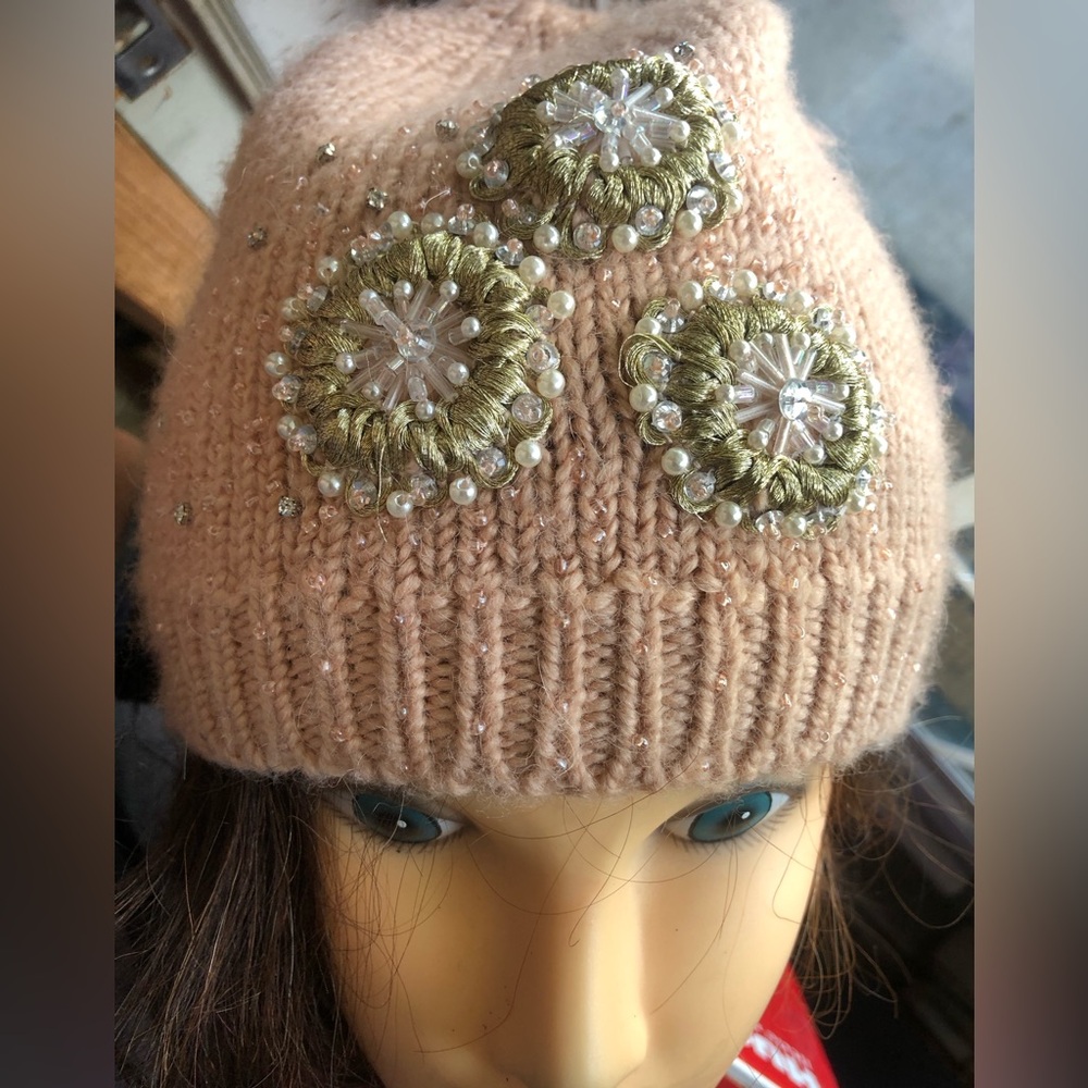 Talbots Embellished Blush Pink Wool/Alpaca/Mohair Beanie-stunning and warm